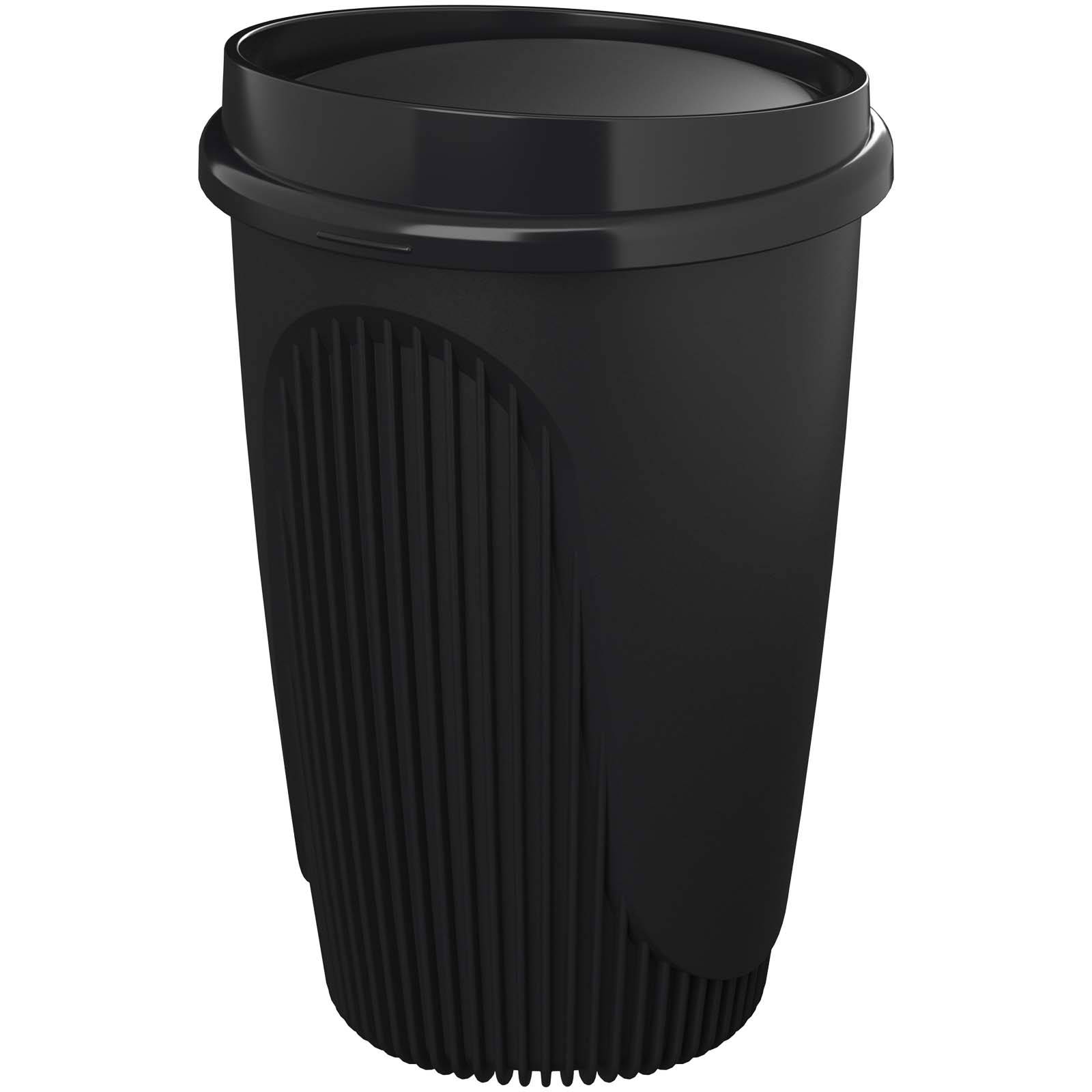čierna