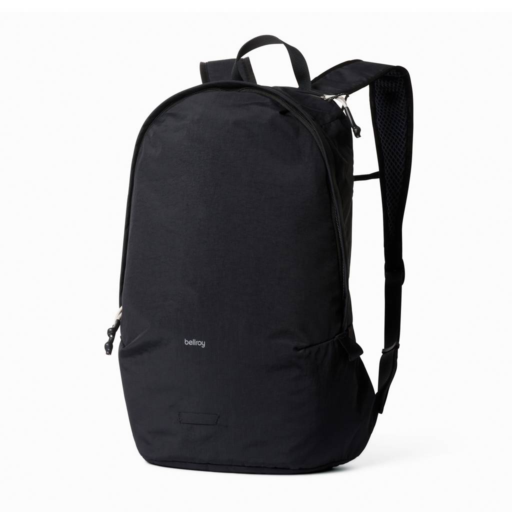 Bellroy Lite Daypack, čierna