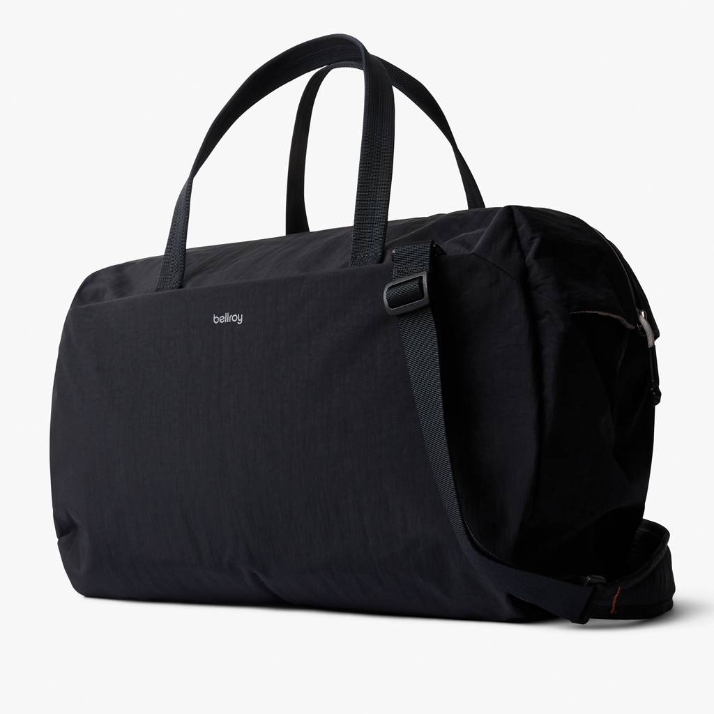 Bellroy Lite Duffel, čierna