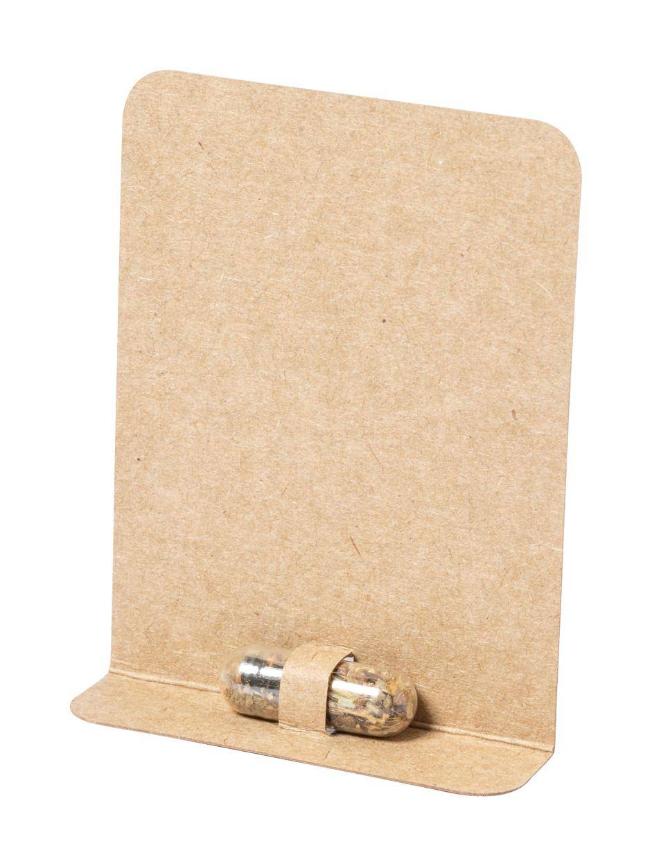 Biyok kapsula zo semien kvetu, hnedá