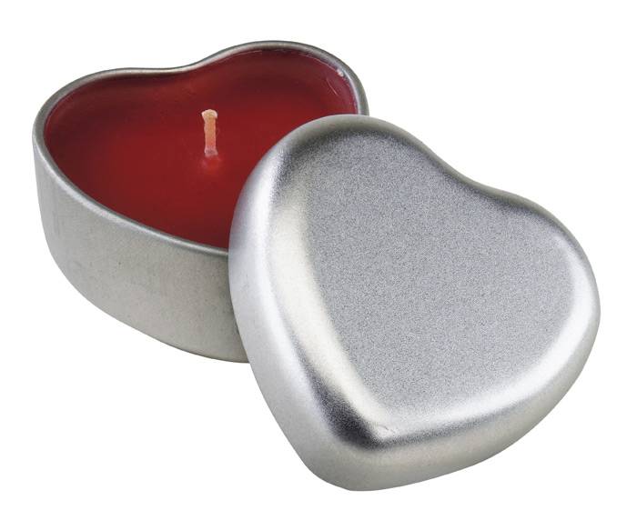 Červená vonná sviečka v plechovke