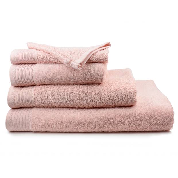 Klasická osuška THE ONE CLASSIC 70x140 cm, 450 gr/m2, salmon ružová Klasická osuška THE ONE CLASSIC 70x140 cm, 450 gr/m2, salmon ružová