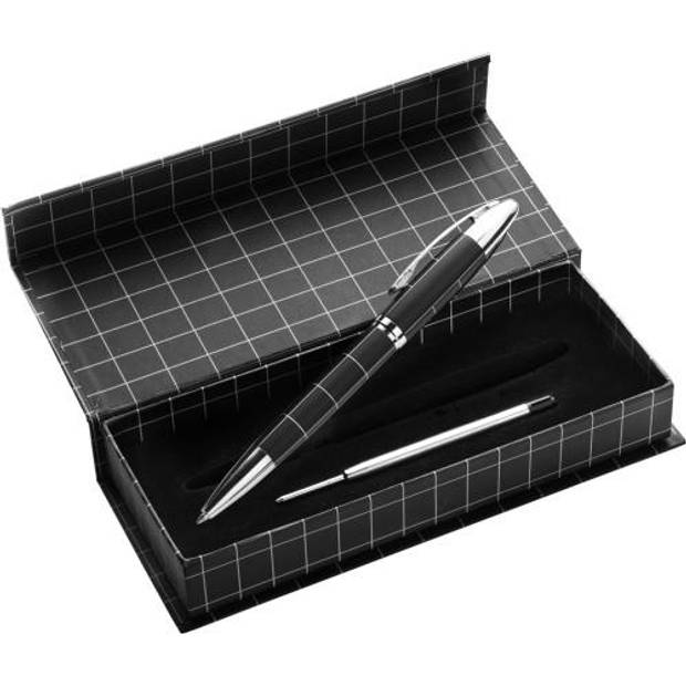 Kovové guľôčkové pero, čierna / strieborná Kovové guľôčkové pero, čierna / strieborná