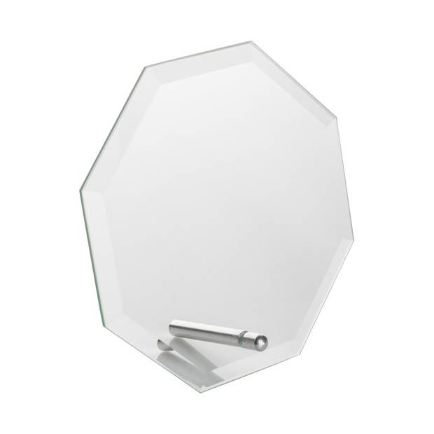 Nelum trofej, transparentná Nelum trofej, transparentná