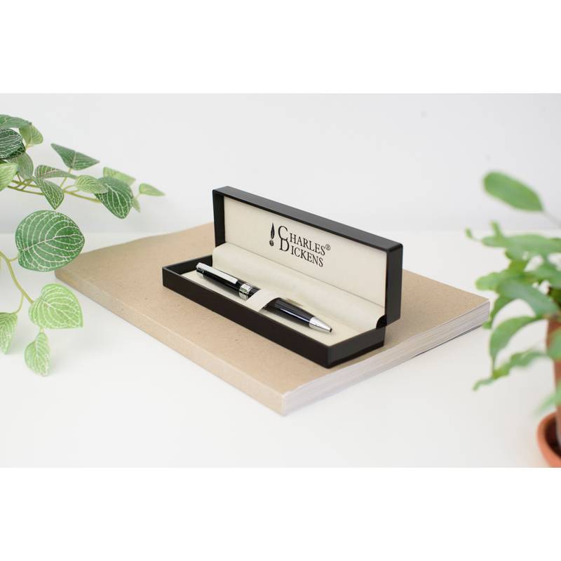 PETRONELA kovové kuličkové pero značky CHARLES DICKENS, černá PETRONELA kovové kuličkové pero značky CHARLES DICKENS, černá
