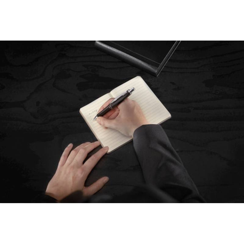 FILUTA sada kuličkového pera a mikrotužky značky Charles Dickens v pudzre FILUTA sada kuličkového pera a mikrotužky značky Charles Dickens v pudzre