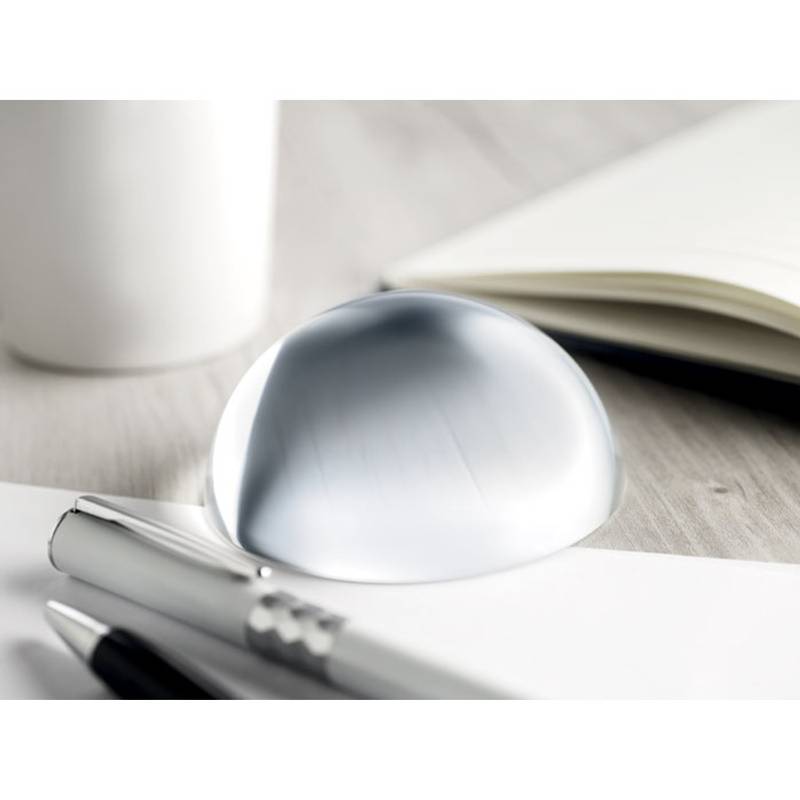 Skleněné těžítko s lupou Skleněné těžítko s lupou