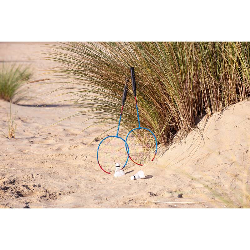 Badminton, dvě rakety, dva košíky v černém obalu Badminton, dvě rakety, dva košíky v černém obalu