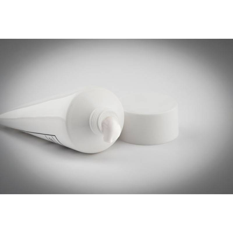 Opalovací krém v tubě, SPF 25, 45ml Opalovací krém v tubě, SPF 25, 45ml