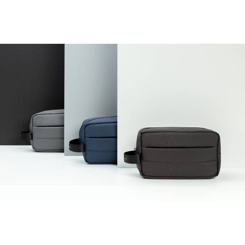 Toaletná taška Impact z RPET AWARE™ Toaletná taška Impact z RPET AWARE™