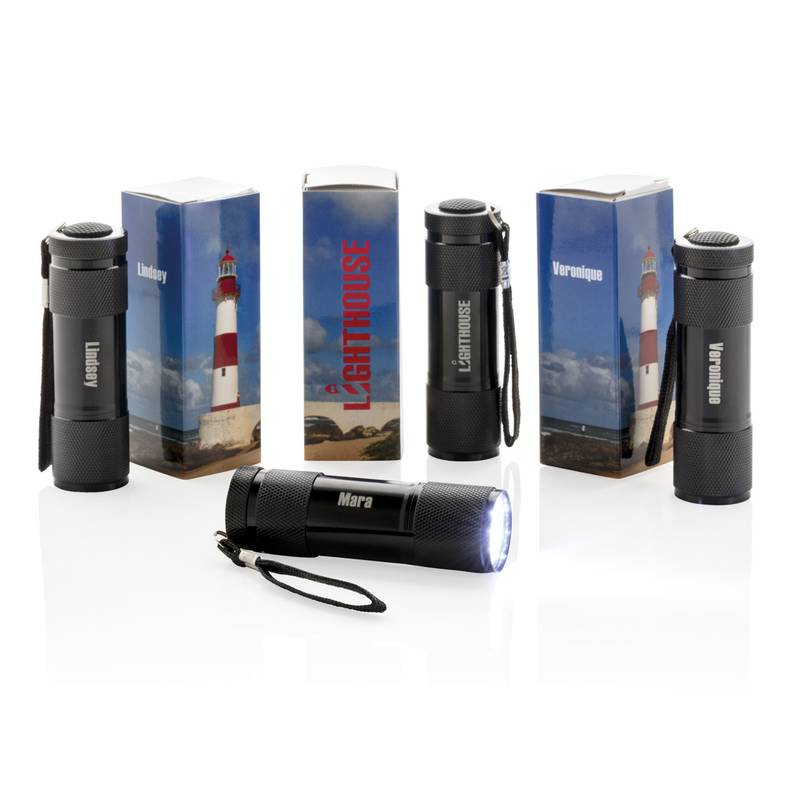 QUATRO Malá baterka se šňůrkou, 9 LED, černá QUATRO Malá baterka se šňůrkou, 9 LED, černá