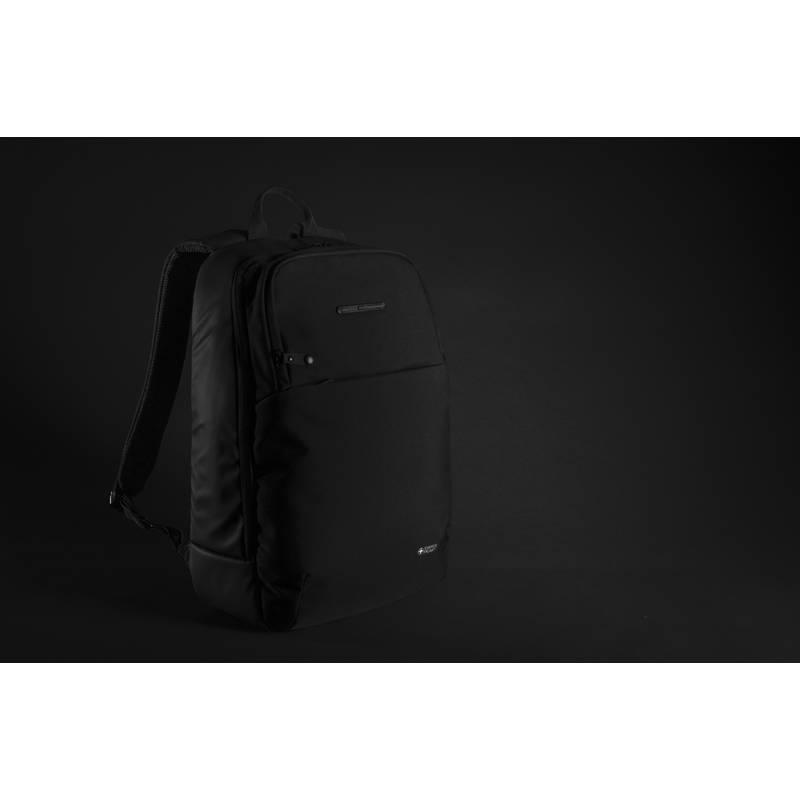 Batoh na notebook s UV-C sterilizačným vreckom Swiss Peak, čierna Batoh na notebook s UV-C sterilizačným vreckom Swiss Peak, čierna