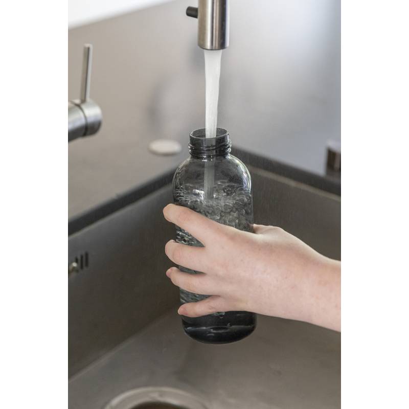 Nepropustná láhev s kovovým uzávěrem, černá Nepropustná láhev s kovovým uzávěrem, černá