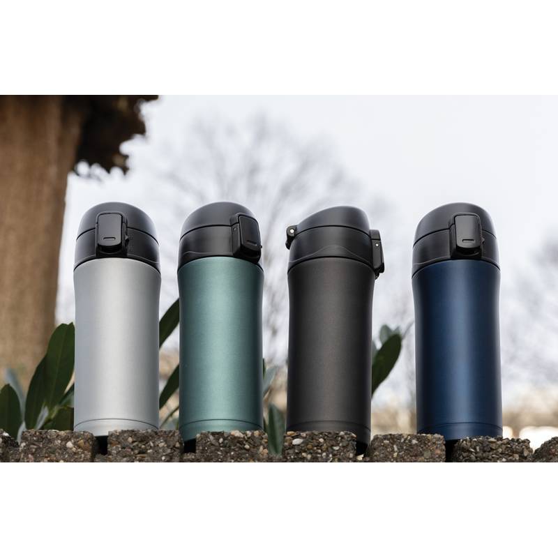 Metalický termohrnček Easy lock Metalický termohrnček Easy lock