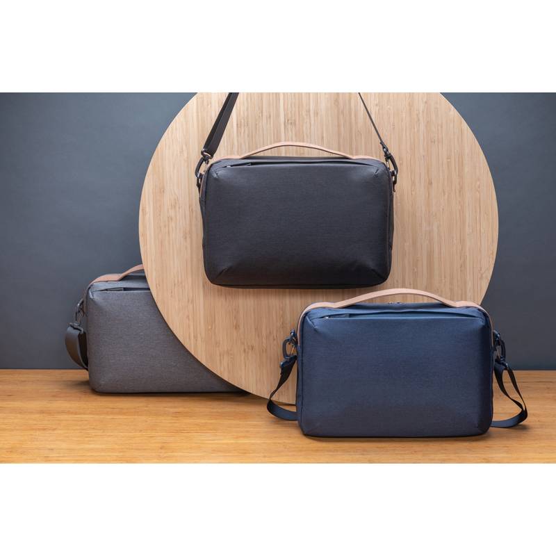 Dvojtónová taška na 15,6" notebook Impact z 300D rPET AWARE Dvojtónová taška na 15,6" notebook Impact z 300D rPET AWARE