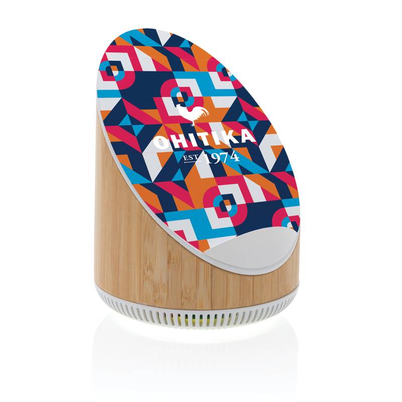 Bambusový reproduktor Ovate 5W s bezdrôtovou nabíjačkou 15W Bambusový reproduktor Ovate 5W s bezdrôtovou nabíjačkou 15W