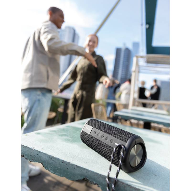 Vodeodolný reproduktor Urban Vitamin Berkeley IPX7 Vodeodolný reproduktor Urban Vitamin Berkeley IPX7