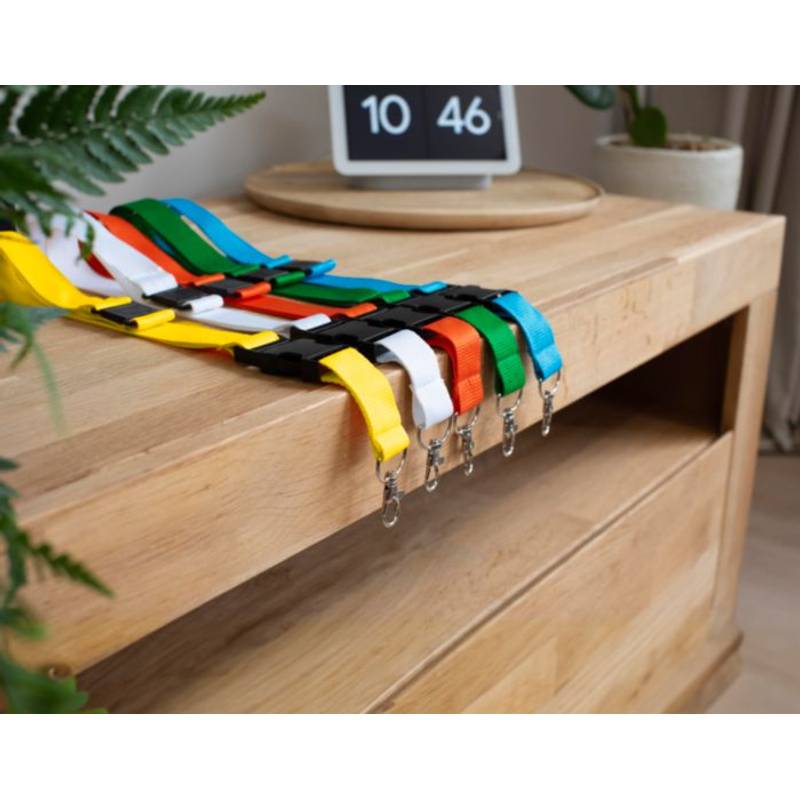 BAMBI šňůrka na krk s pojistkou, černá BAMBI šňůrka na krk s pojistkou, černá