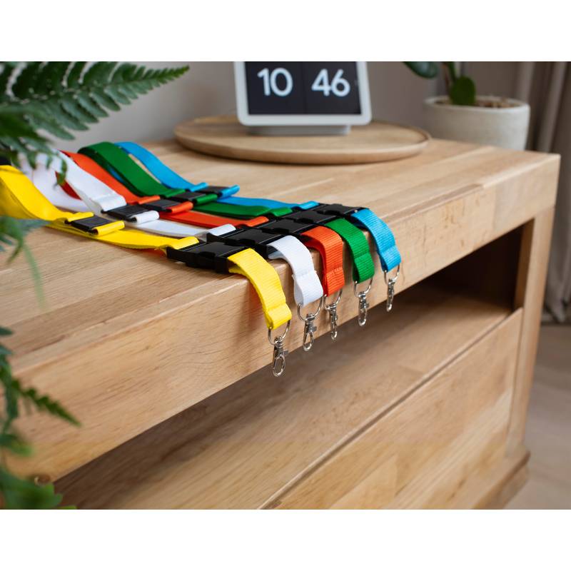 BAMBI šňůrka na krk s pojistkou, černá BAMBI šňůrka na krk s pojistkou, černá