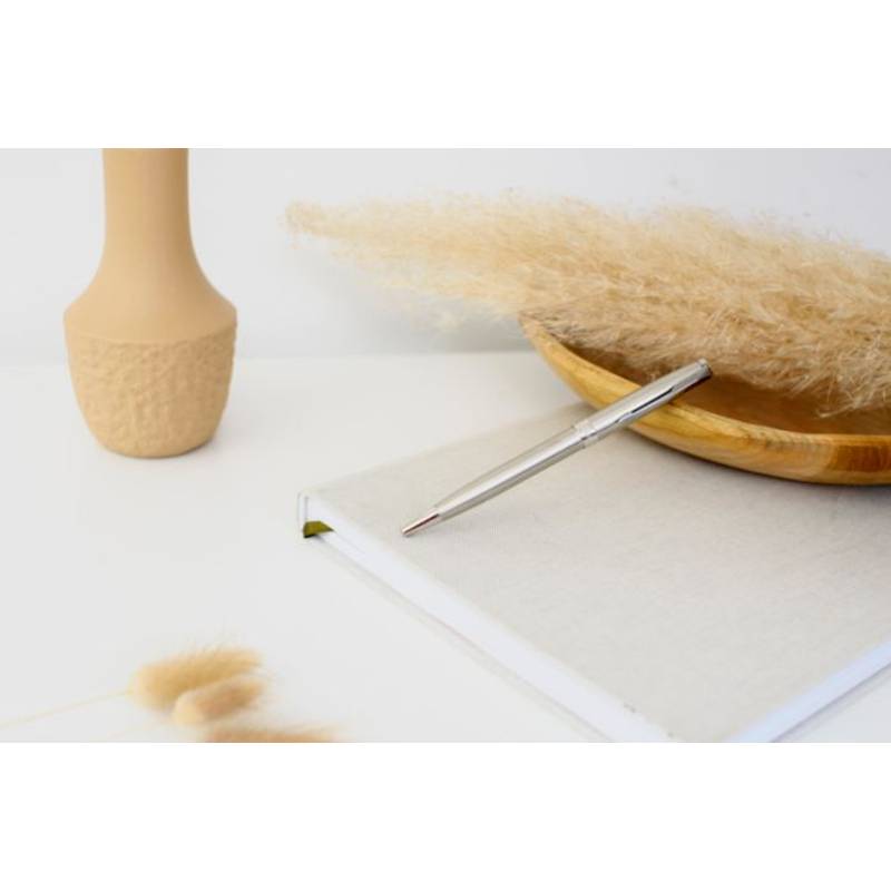 Nerezové kuličkové pero Parker Sonnet, stříbrná Nerezové kuličkové pero Parker Sonnet, stříbrná