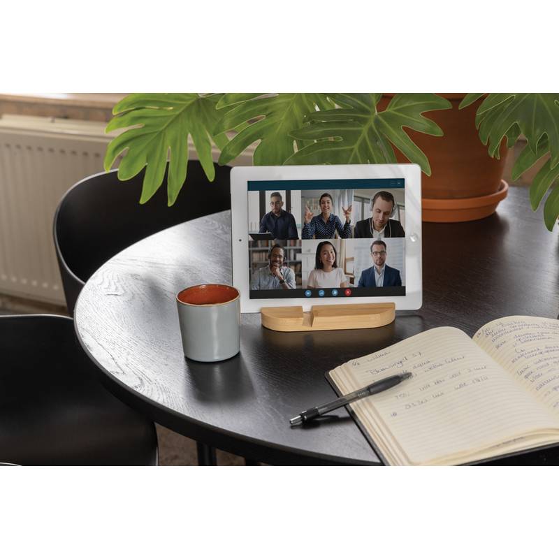 Stojanček na telefón a tablet z bambusu Stojanček na telefón a tablet z bambusu