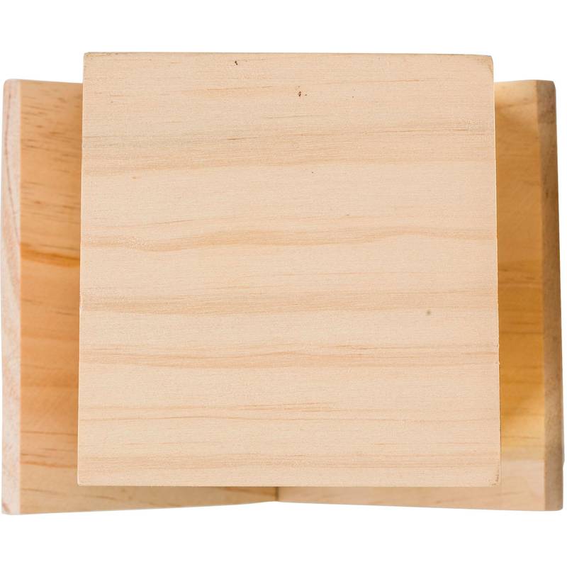 Drevený domček pre včely Drevený domček pre včely