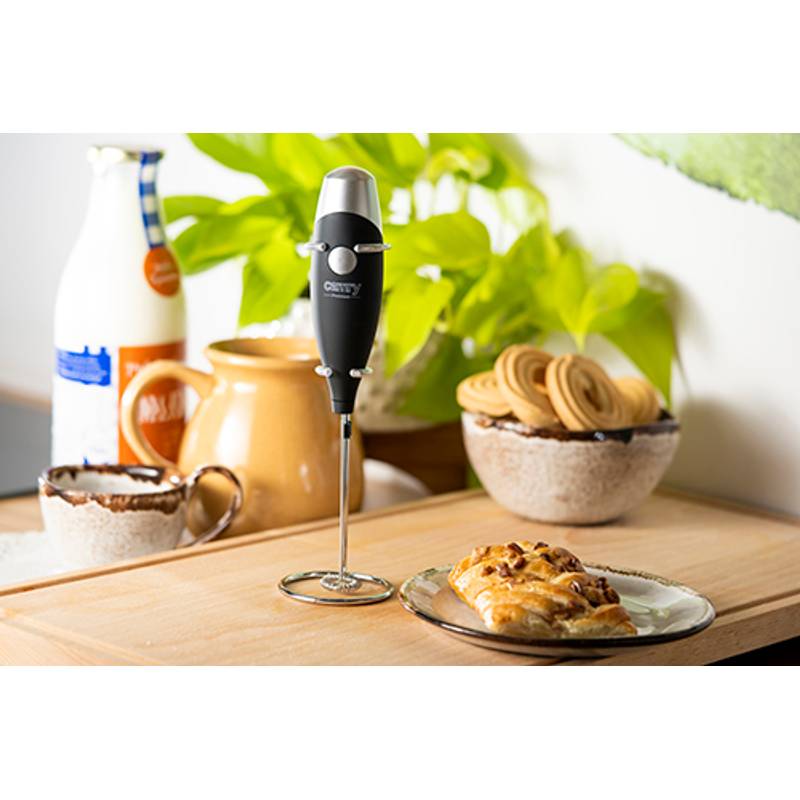 Napěňovač mléka s nástavcem na šlehání Napěňovač mléka s nástavcem na šlehání