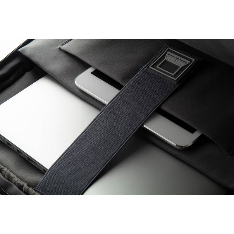 Branson ruksak, sivá tmavá Branson ruksak, sivá tmavá