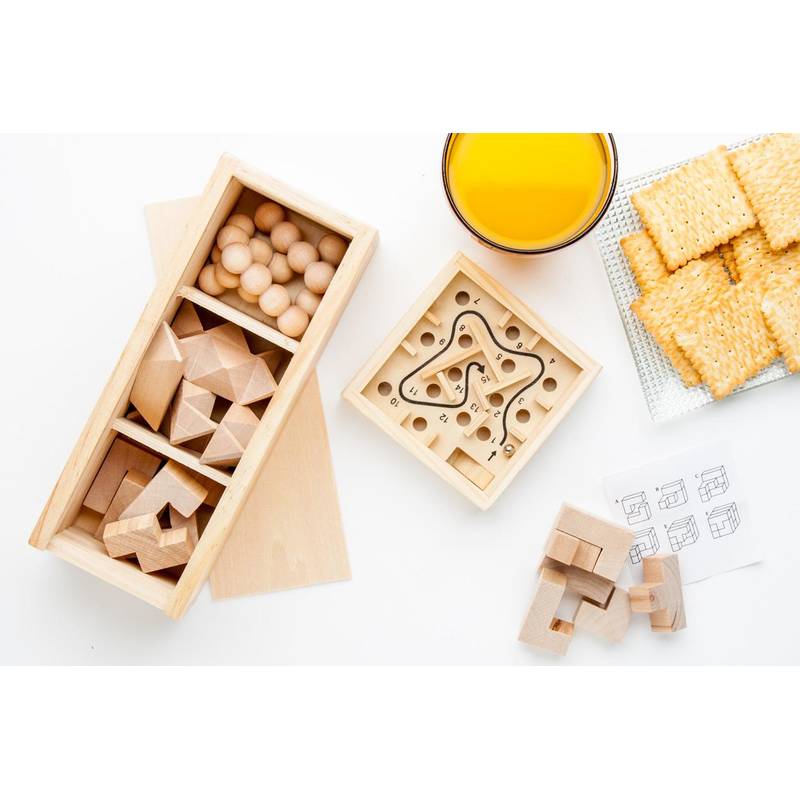 Leon hra puzzle, hnedá Leon hra puzzle, hnedá