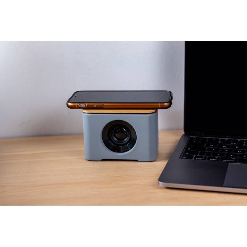 Bluetooth reproduktor a indukčná nabíjačka, sivá Bluetooth reproduktor a indukčná nabíjačka, sivá