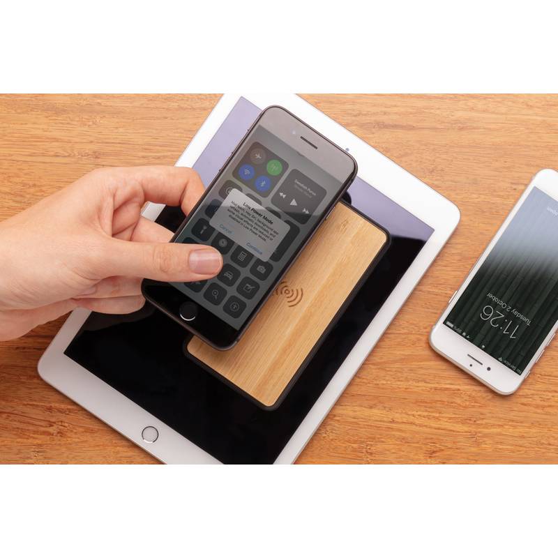 Bezdrôtová powerbanka 8 000 mAh z FSC® bambusu a RCS Rplastu, hnedá Bezdrôtová powerbanka 8 000 mAh z FSC® bambusu a RCS Rplastu, hnedá