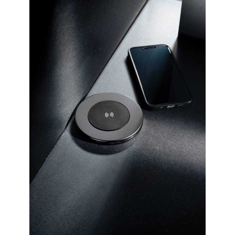 Bezdrôtová nabíjačka Terra 10W z RCS recykl. hliníka, sivá Bezdrôtová nabíjačka Terra 10W z RCS recykl. hliníka, sivá