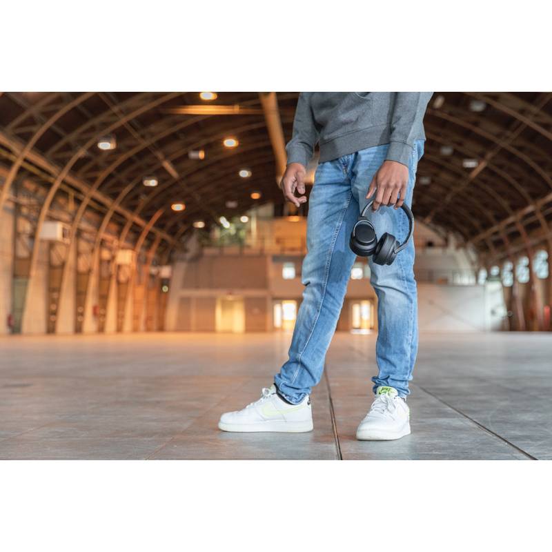 Sluchátka Urban Vitamin Palo Alto z RCS rec. plastu, černá Sluchátka Urban Vitamin Palo Alto z RCS rec. plastu, černá