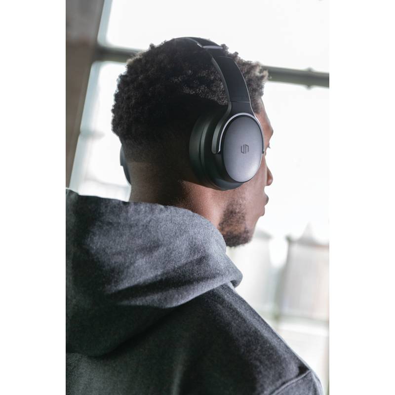 Sluchátka Urban Vitamin Palo Alto z RCS rec. plastu, černá Sluchátka Urban Vitamin Palo Alto z RCS rec. plastu, černá