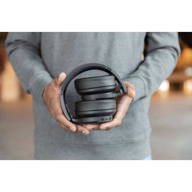 Sluchátka Urban Vitamin Palo Alto z RCS rec. plastu, černá Sluchátka Urban Vitamin Palo Alto z RCS rec. plastu, černá