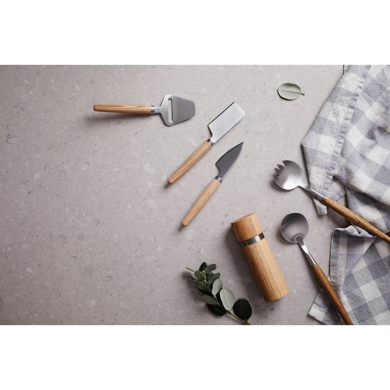 Retro servírovací příbory VINGA, hnědá Retro servírovací příbory VINGA, hnědá