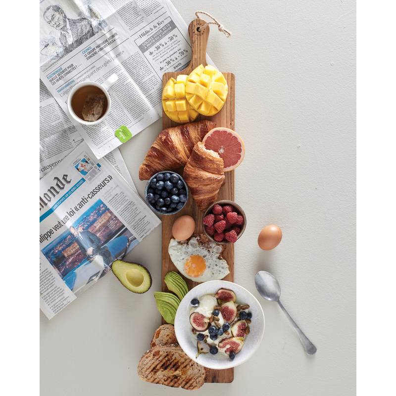 Dlouhá servírovací deska VINGA Buscot, hnědá Dlouhá servírovací deska VINGA Buscot, hnědá