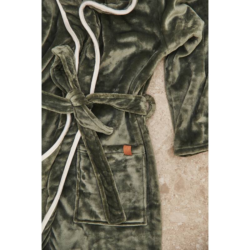 Luxusný župan VINGA Louis z plyšového materiálu RPET, sivá Luxusný župan VINGA Louis z plyšového materiálu RPET, sivá