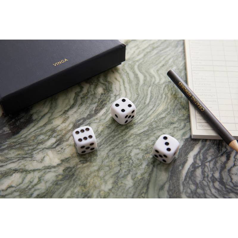 Stolní hra VINGA Yatzy, modrá námořnická Stolní hra VINGA Yatzy, modrá námořnická