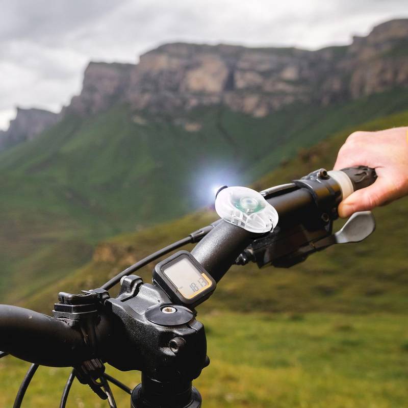 Bowel sada světel na kolo, bílá Bowel sada světel na kolo, bílá