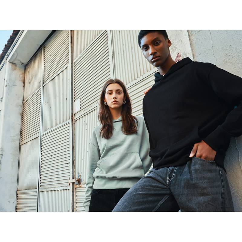 Mikina s kapucí Iqoniq Yoho relaxed fit z recykl. bavlny, černá, L Mikina s kapucí Iqoniq Yoho relaxed fit z recykl. bavlny, černá, L