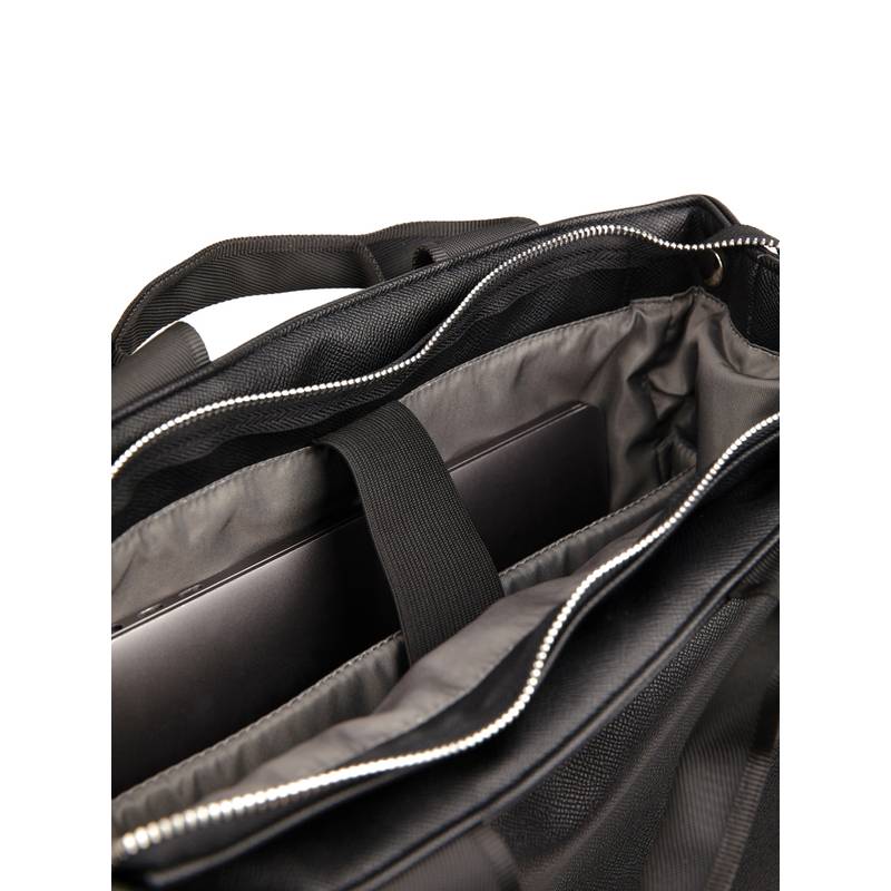 Batoh VINGA Bermond z RCS recyklovanej PU, čierna Batoh VINGA Bermond z RCS recyklovanej PU, čierna