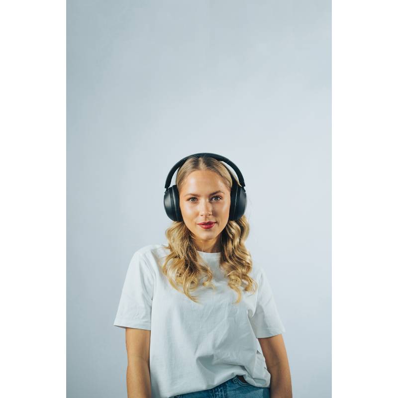 ANC sluchátka Urban Vitamin Cupertino z RCS rec. plastu, černá ANC sluchátka Urban Vitamin Cupertino z RCS rec. plastu, černá