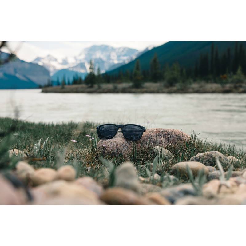 Polarizační sluneční brýle Swiss Peak z RCS recykl. plastu, černá Polarizační sluneční brýle Swiss Peak z RCS recykl. plastu, černá