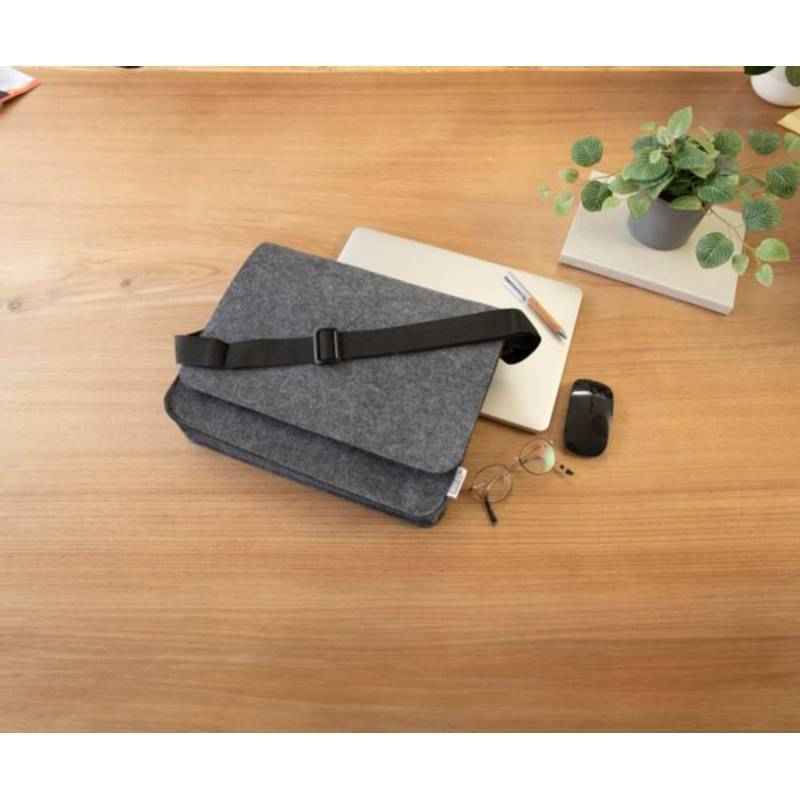 RPET plstěná taška na notebook Layla, šedá tmavá RPET plstěná taška na notebook Layla, šedá tmavá