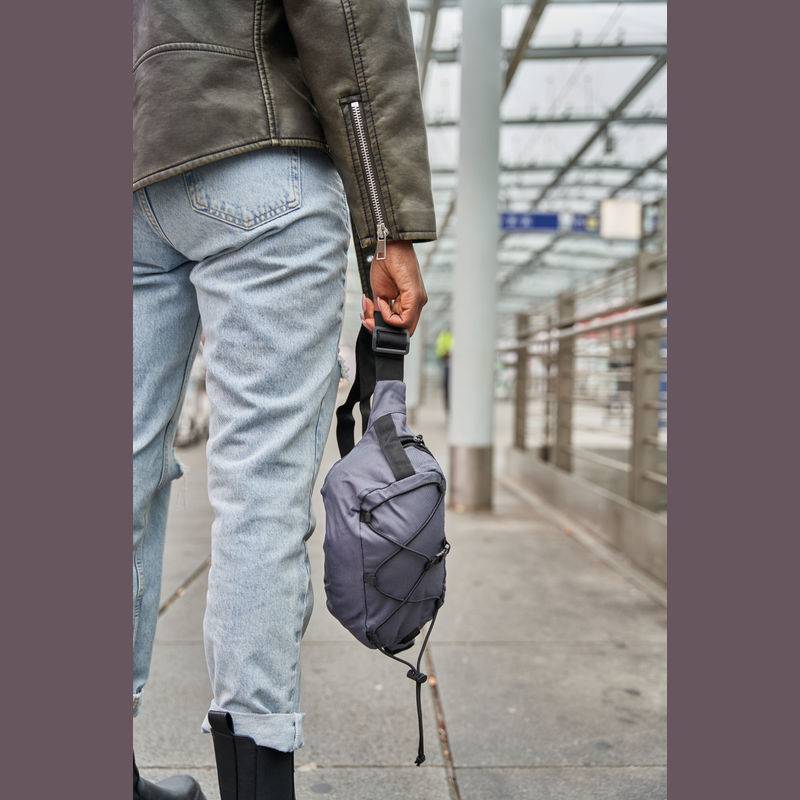 Ľadvinka z recyklovateľných plastov RPET, sivá strieborná Ľadvinka z recyklovateľných plastov RPET, sivá strieborná