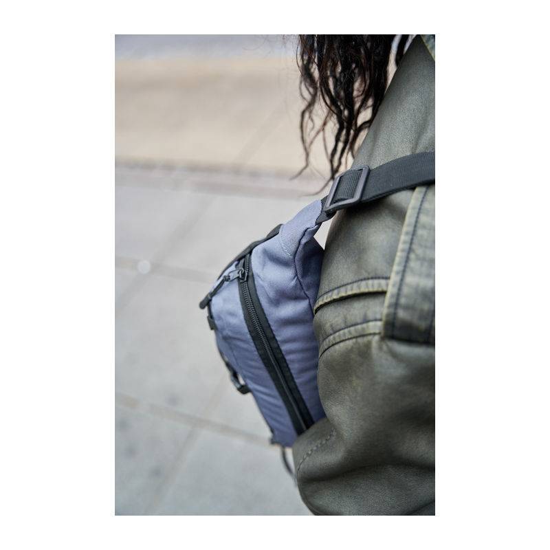 Ľadvinka z recyklovateľných plastov RPET, sivá strieborná Ľadvinka z recyklovateľných plastov RPET, sivá strieborná