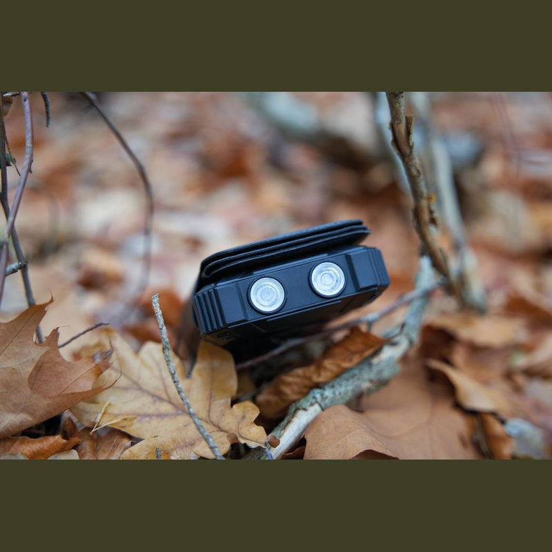 Solární powerbanka 20 000 mAh, černá Solární powerbanka 20 000 mAh, černá