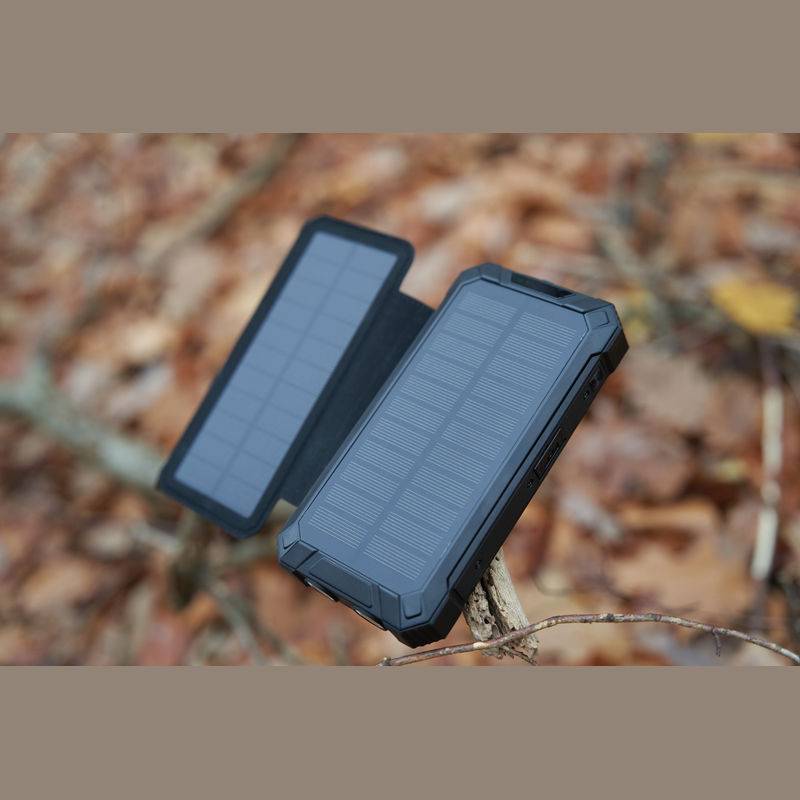 Solární powerbanka 20 000 mAh, černá Solární powerbanka 20 000 mAh, černá