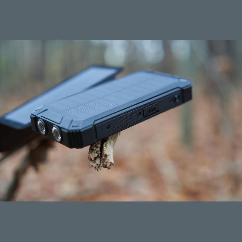 Solární powerbanka 20 000 mAh, černá Solární powerbanka 20 000 mAh, černá